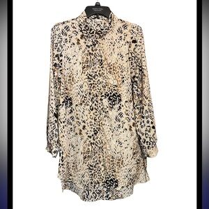 Spence Leopard Print Women's Top size medium